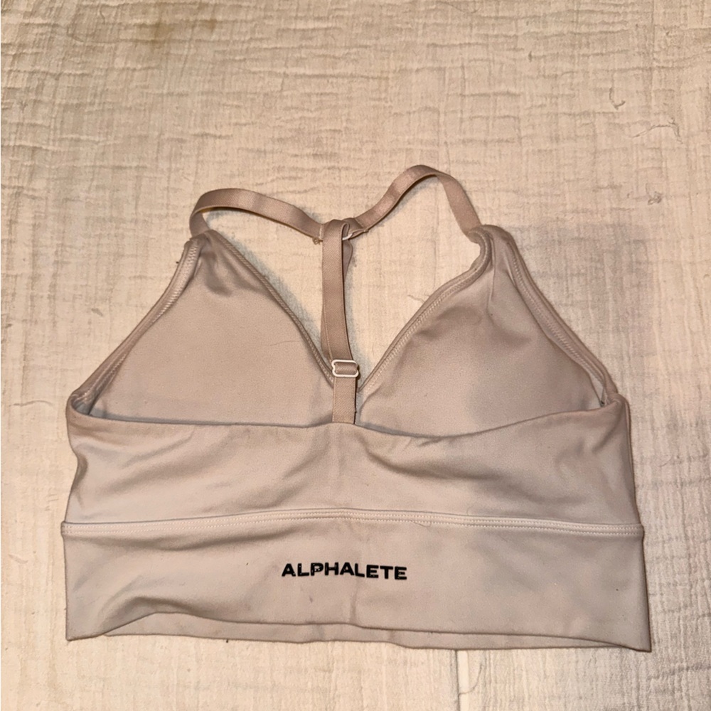 Alphalete sports bra